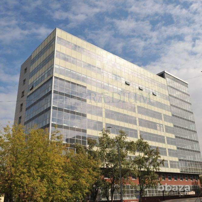 Продается офисное помещение 218 м² Москва - изображение 1