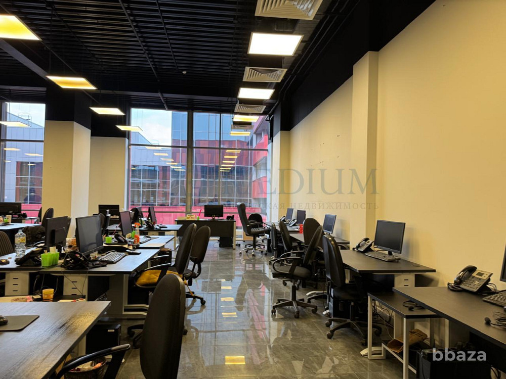 Сдается офисное помещение 502 м² Москва - изображение 1