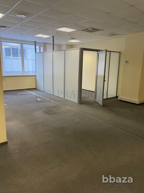 Сдается офисное помещение 791 м² Москва - изображение 1