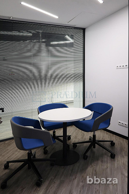 Сдается офисное помещение 227 м² Москва - изображение 5