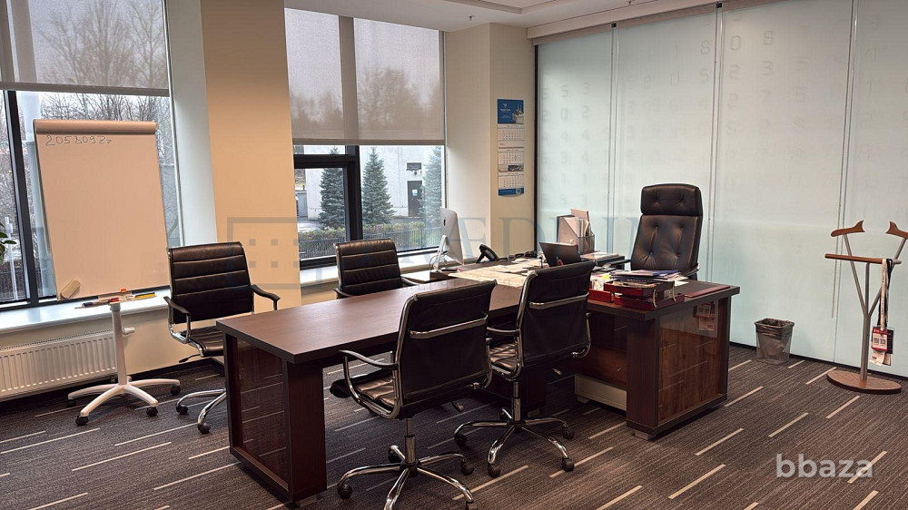 Сдается офисное помещение 481 м² Москва - изображение 1