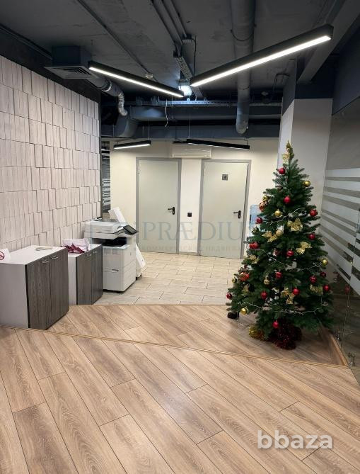 Сдается офисное помещение 228 м² Москва - изображение 2