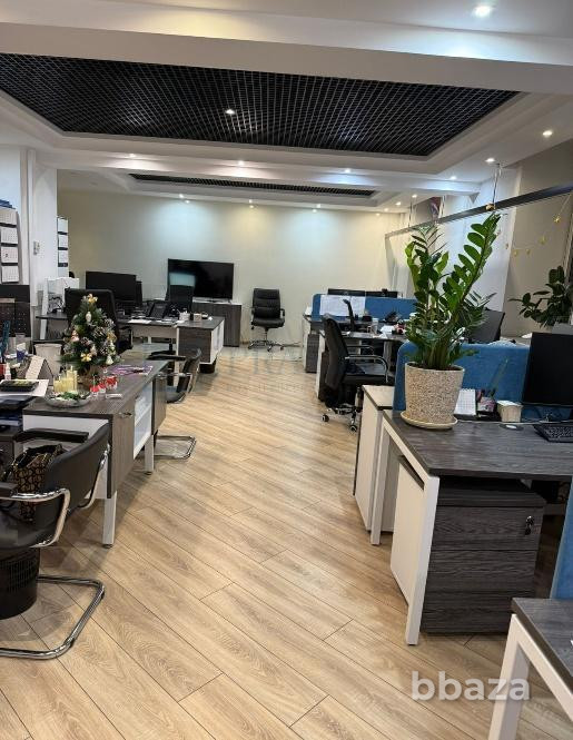 Сдается офисное помещение 228 м² Москва - изображение 1