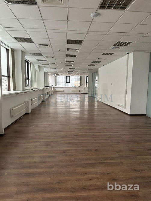Сдается офисное помещение 752 м² Москва - изображение 1