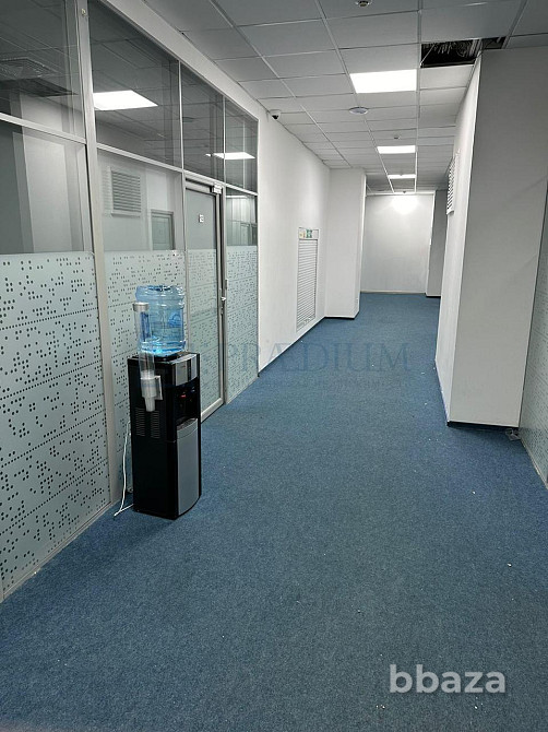 Сдается офисное помещение 752 м² Москва - изображение 9