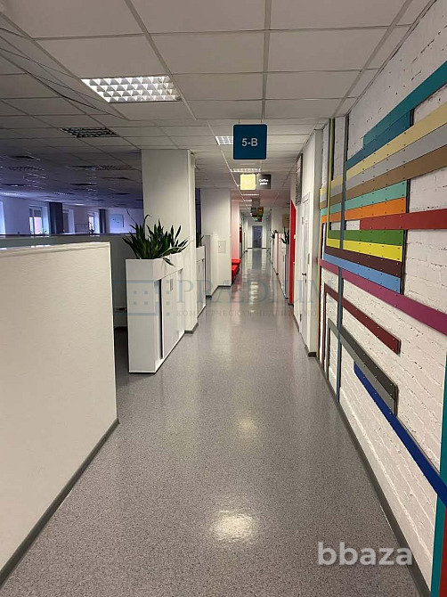 Сдается офисное помещение 2378 м² Москва - изображение 1