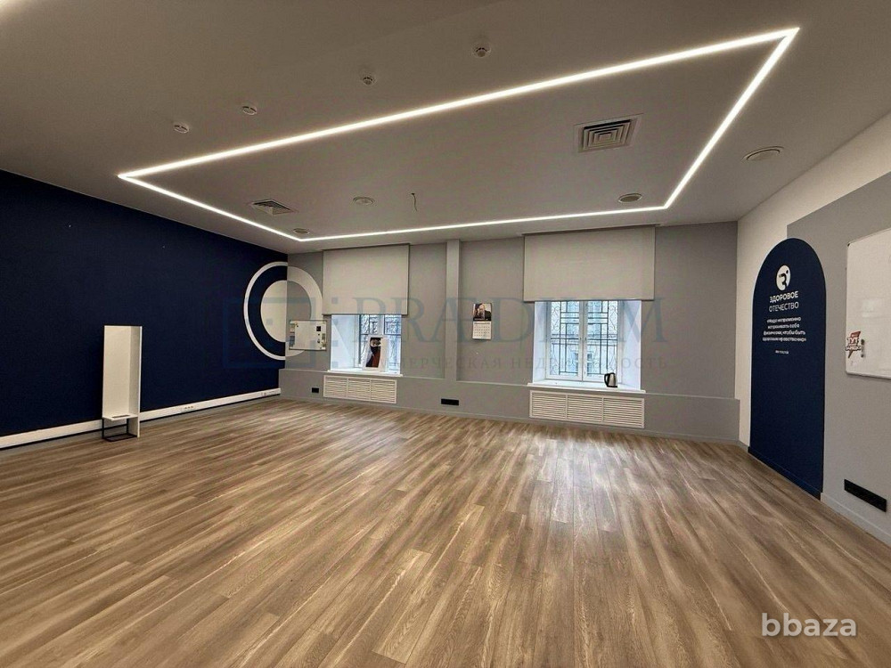Сдается офисное помещение 485 м² Москва - изображение 1