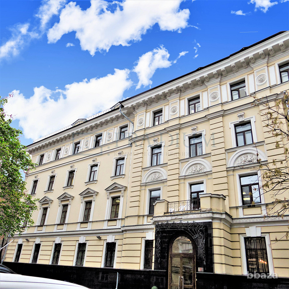 Сдается офисное помещение 485 м² Москва - изображение 2