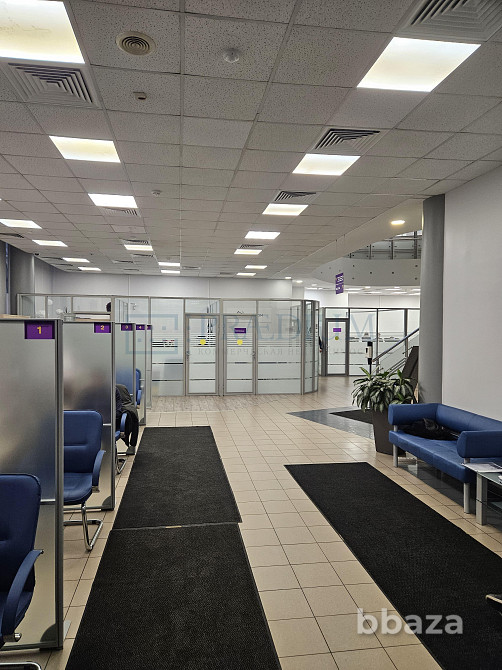 Сдается торговое помещение 1236 м² Москва - изображение 1