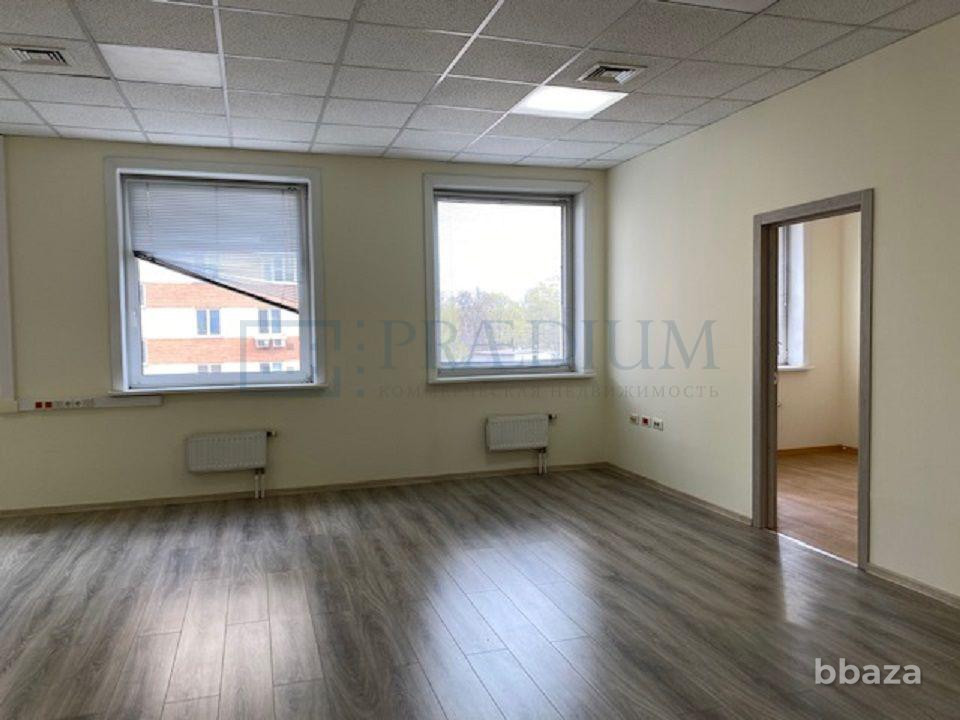 Сдается офисное помещение 1810 м² Москва - изображение 1