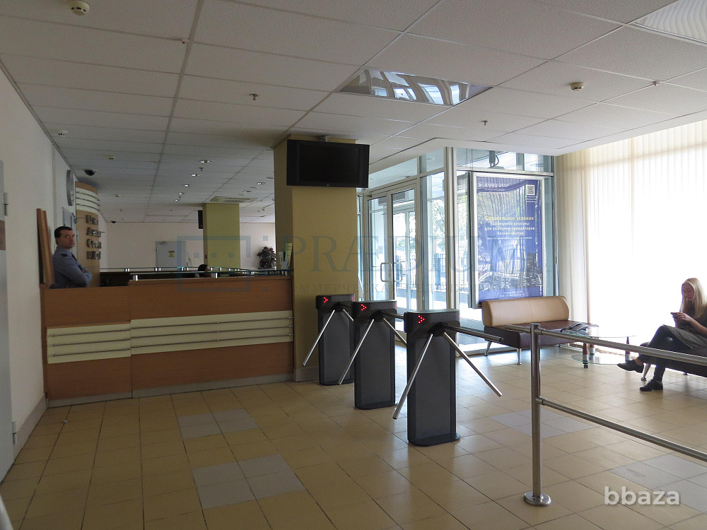 Сдается офисное помещение 394 м² Москва - изображение 2