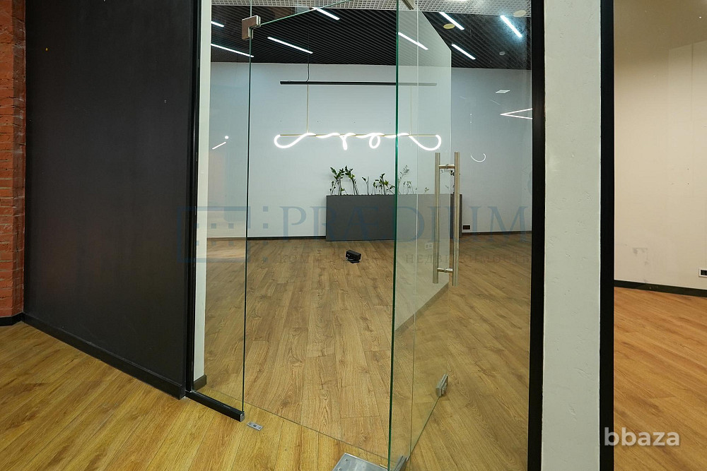 Сдается офисное помещение 412 м² Москва - изображение 9