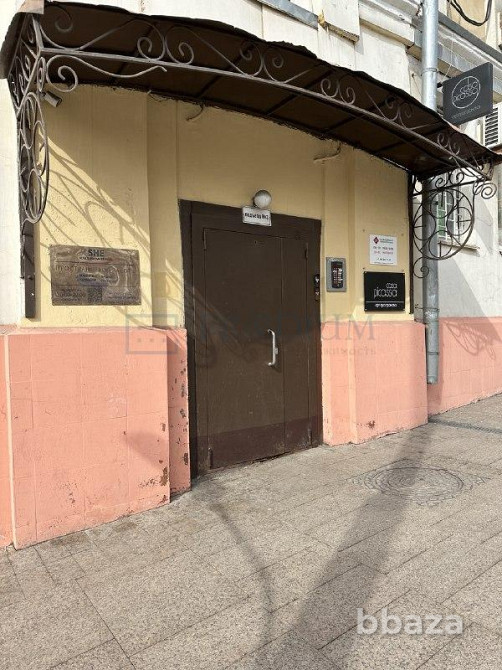 Продается офисное помещение 1106 м² Москва - изображение 1