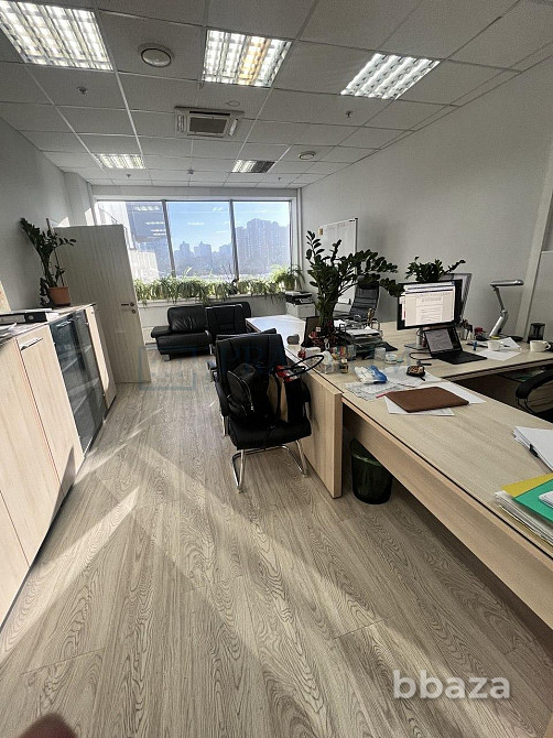 Сдается офисное помещение 445 м² Москва - изображение 3