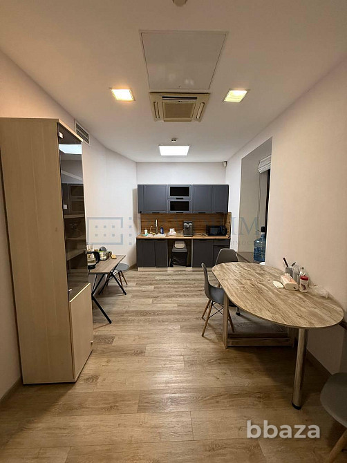 Сдается офисное помещение 215 м² Москва - изображение 7