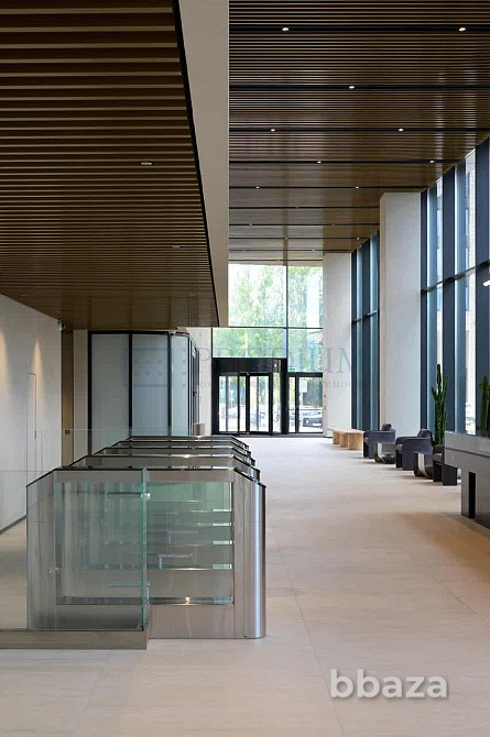 Сдается офисное помещение 216 м² Москва - изображение 3