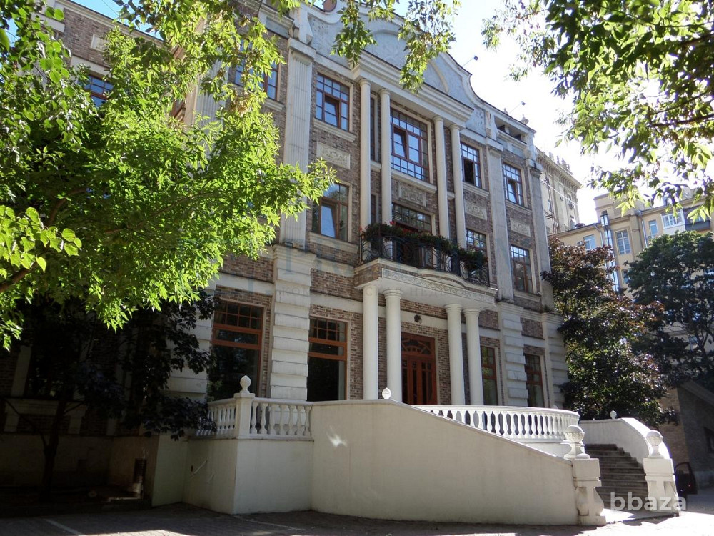 Сдается офисное помещение 211 м² Москва - изображение 4