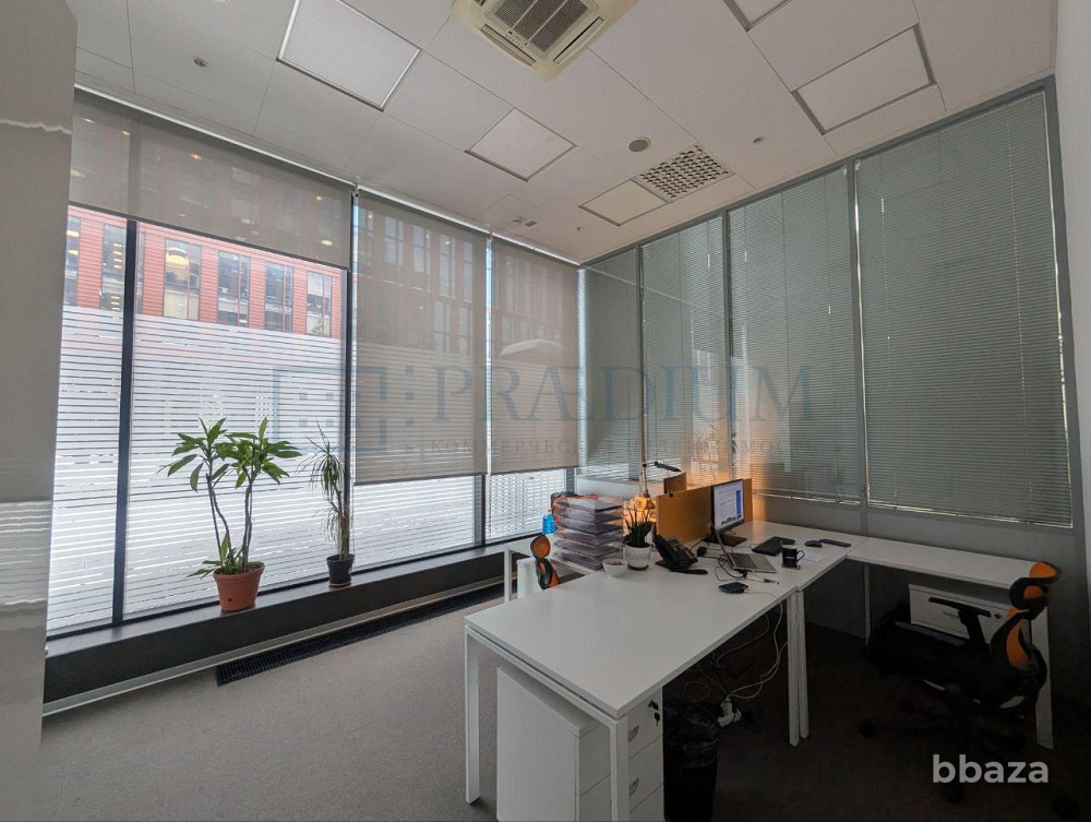 Сдается офисное помещение 576 м² Москва - изображение 1