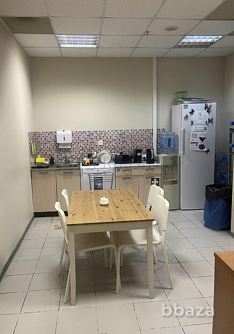 Сдается офисное помещение 400 м² Москва - изображение 5