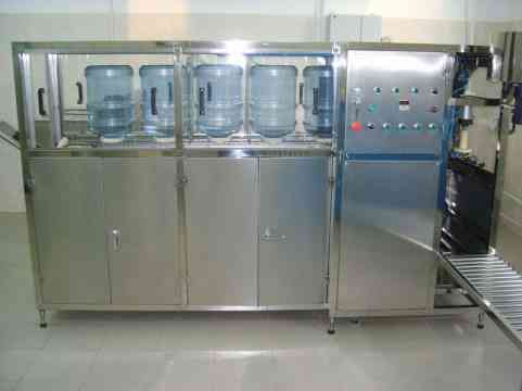 Линия розлива воды в 19 литровые бутыли, до 120 б/час Казань