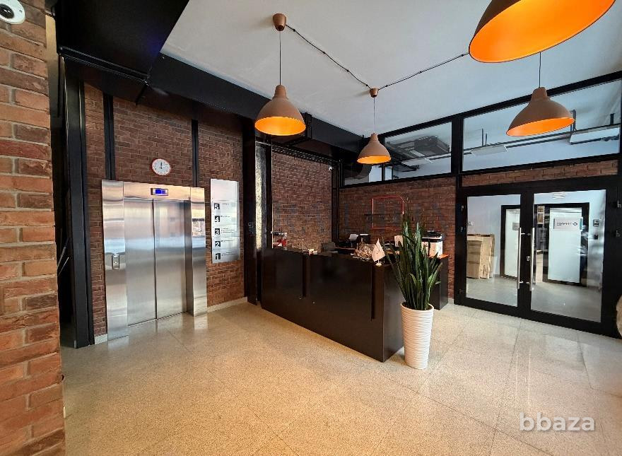 Сдается офисное помещение 2384 м² Москва - изображение 1