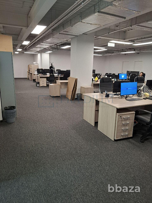 Сдается офисное помещение 1825 м² Москва - изображение 1