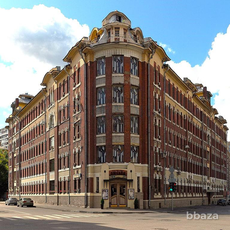 Сдается офисное помещение 240 м² Москва - изображение 1