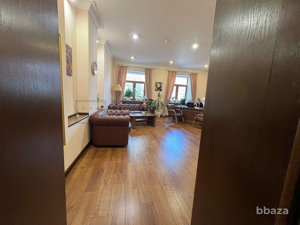 Сдается офисное помещение 254 м² Москва - изображение 3