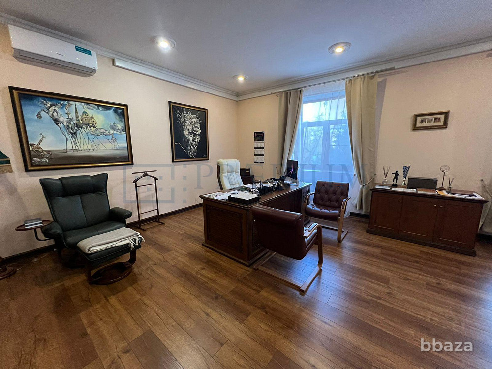 Сдается офисное помещение 254 м² Москва - изображение 2