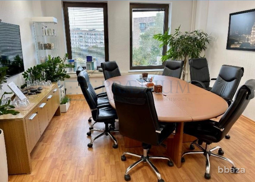 Сдается офисное помещение 260 м² Москва - изображение 2