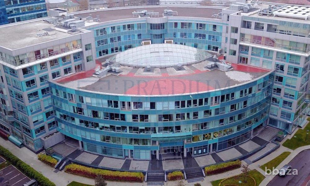 Сдается офисное помещение 268 м² Москва - изображение 2