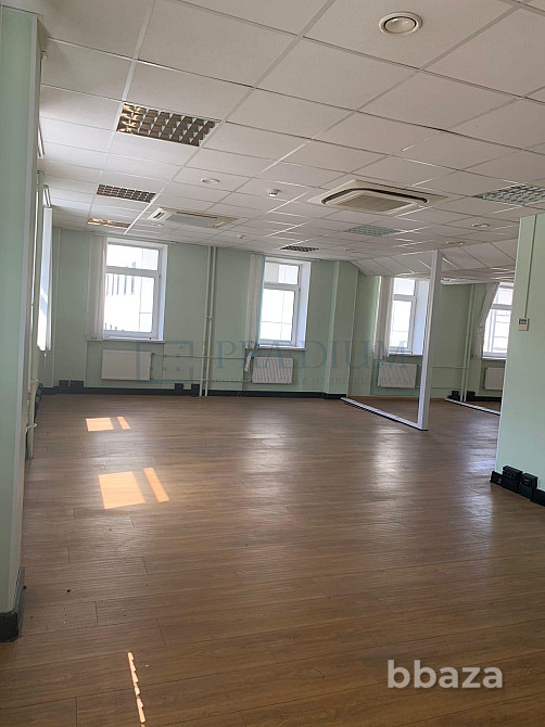 Сдается офисное помещение 740 м² Москва - изображение 5