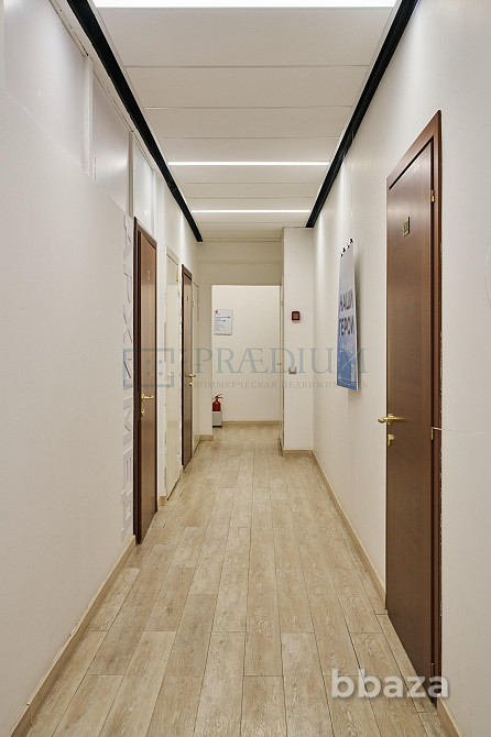 Сдается офисное помещение 400 м² Москва - изображение 9