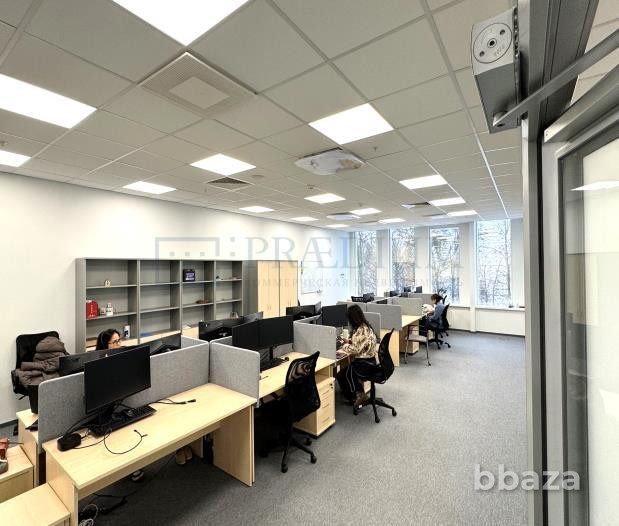 Сдается офисное помещение 606 м² Москва - изображение 7