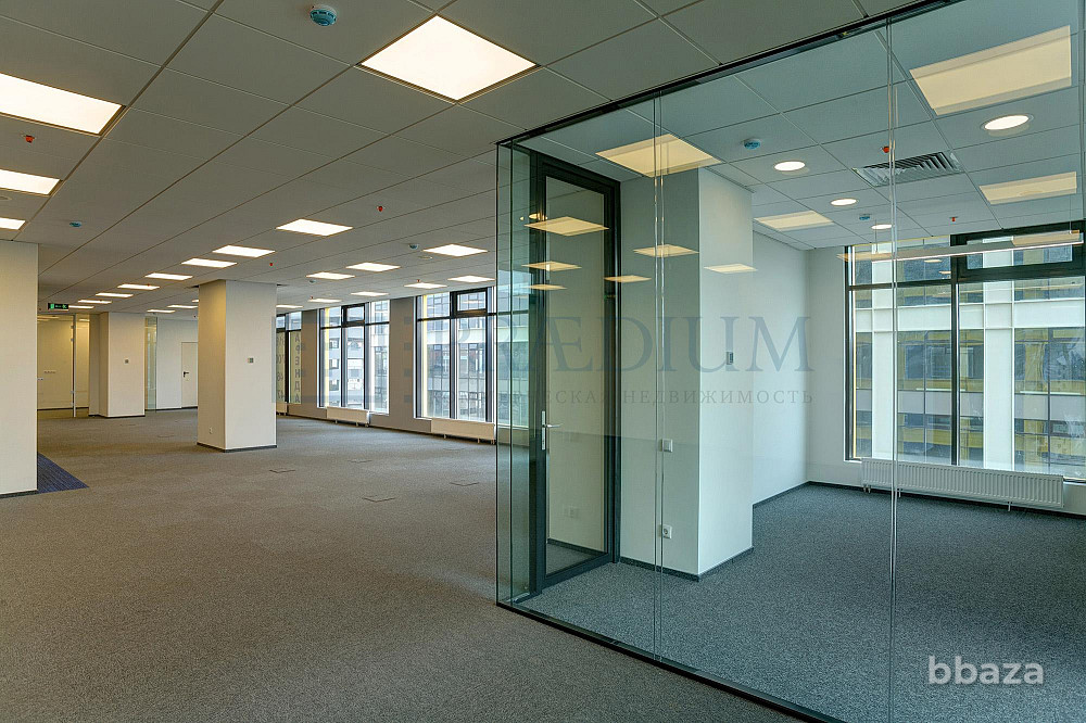 Продается офисное помещение 714 м² Москва - изображение 2