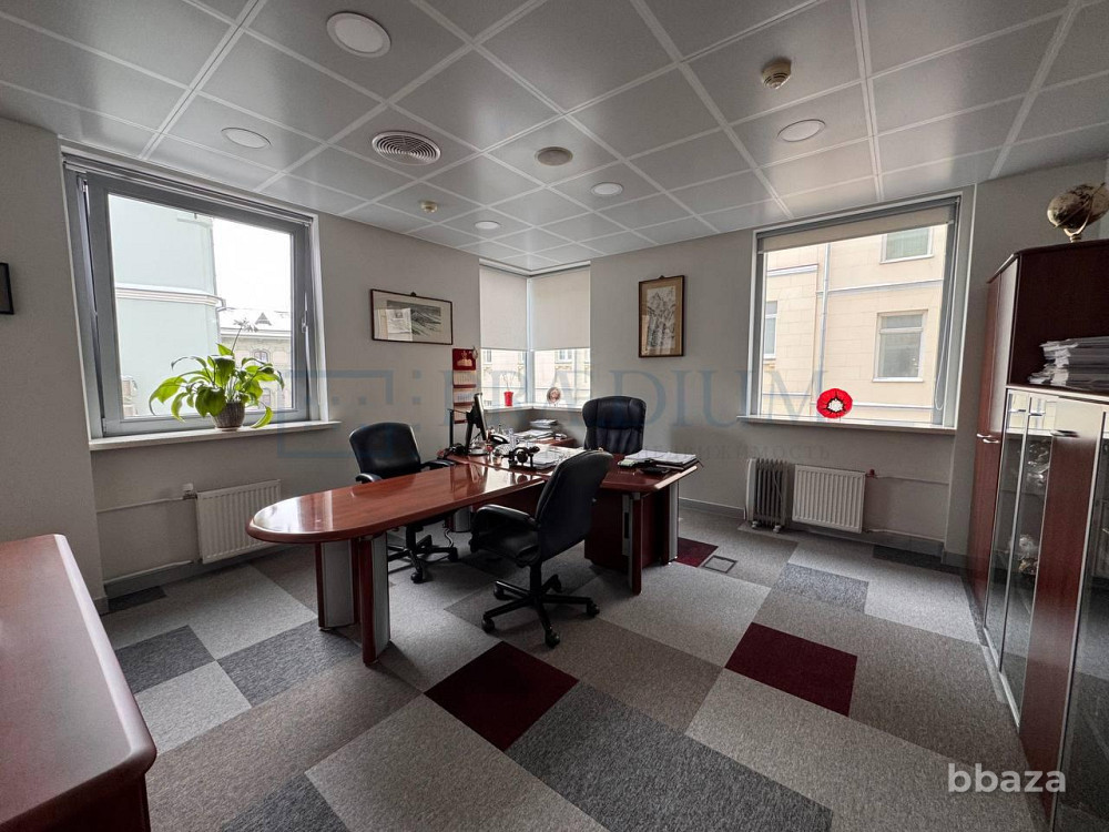 Сдается офисное помещение 322 м² Москва - изображение 7