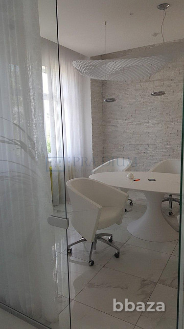 Продается офисное помещение 136 м² Москва - изображение 8