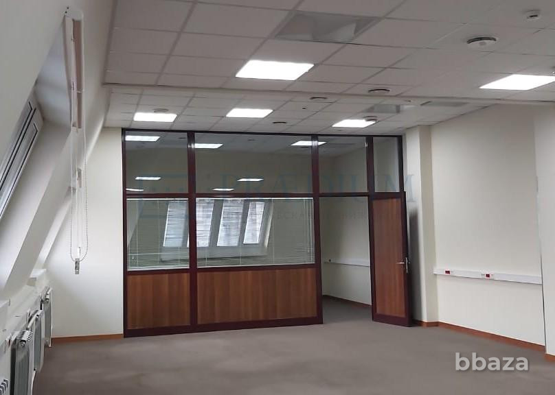 Сдается офисное помещение 242 м² Москва - изображение 1