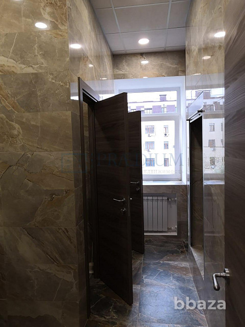 Сдается офисное помещение 262 м² Москва - изображение 7