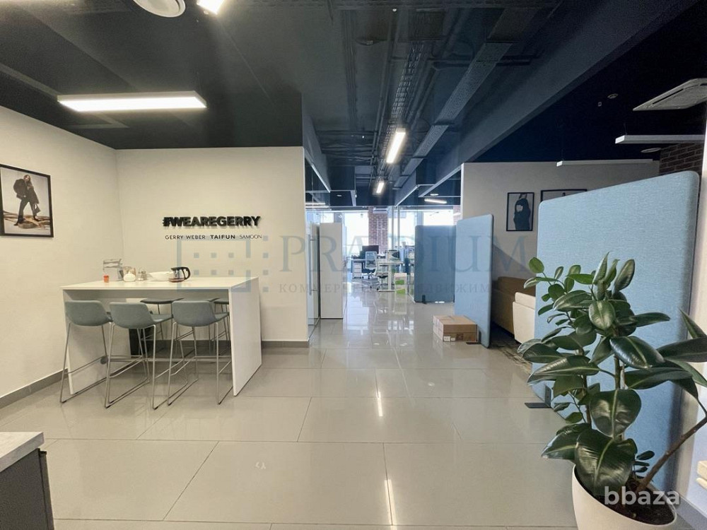 Сдается офисное помещение 157 м² Москва - изображение 1