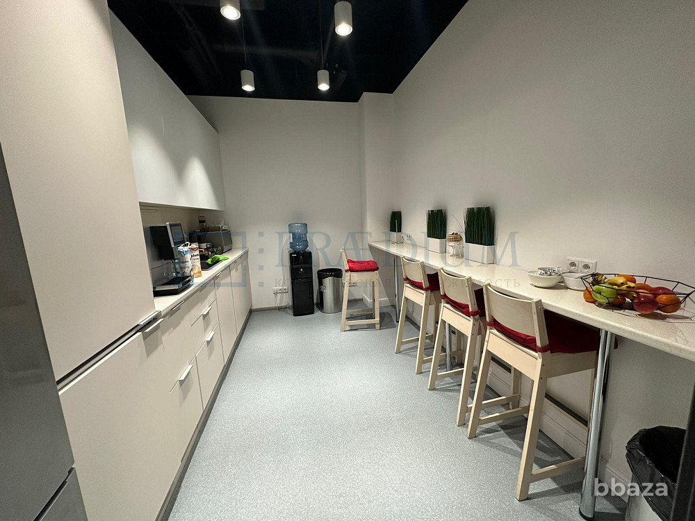 Продается офисное помещение 580 м² Москва - изображение 6