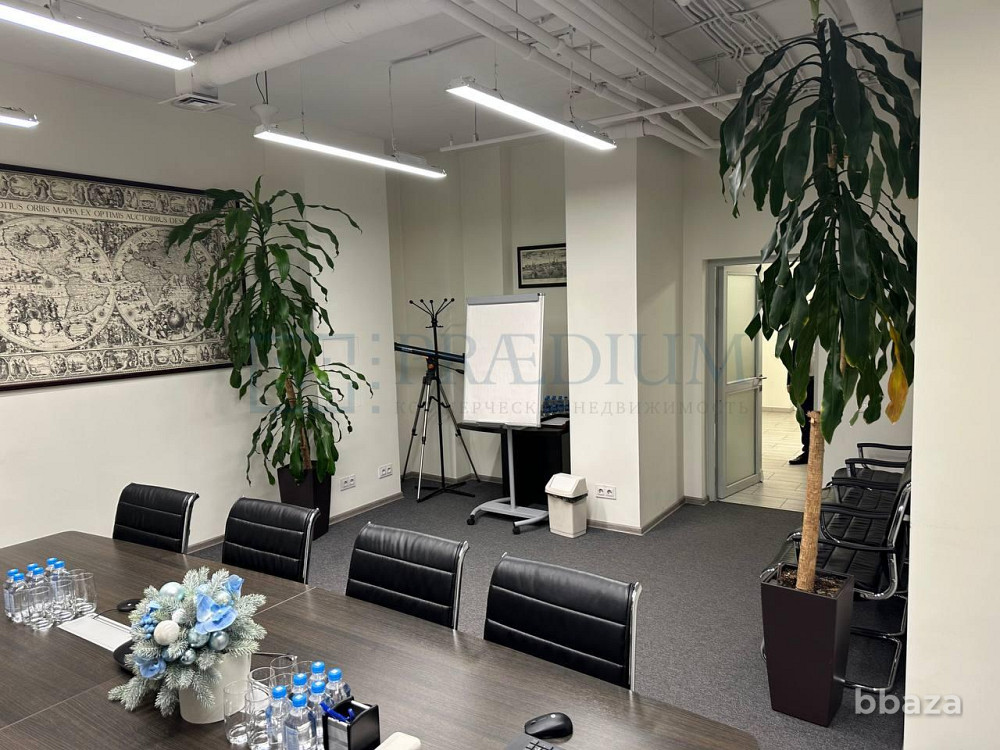 Сдается офисное помещение 393 м² Москва - изображение 1