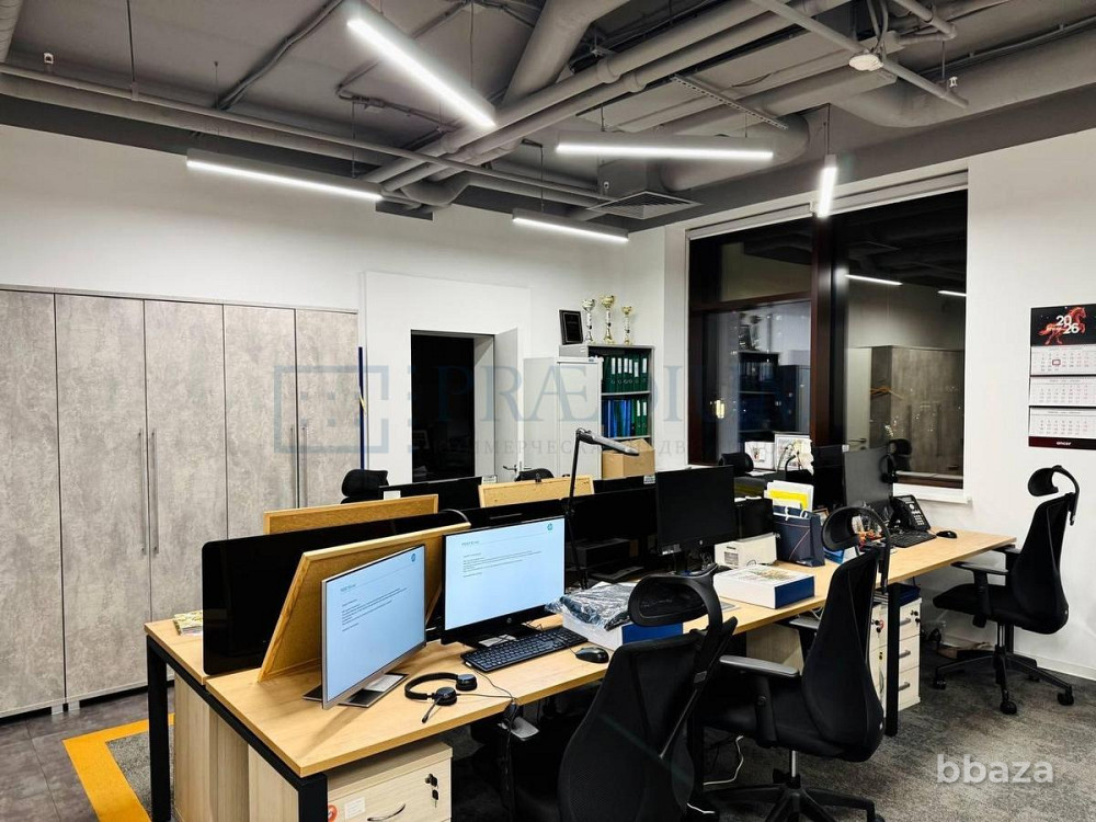 Сдается офисное помещение 393 м² Москва - изображение 1