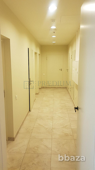 Сдается офисное помещение 211 м² Москва - изображение 4