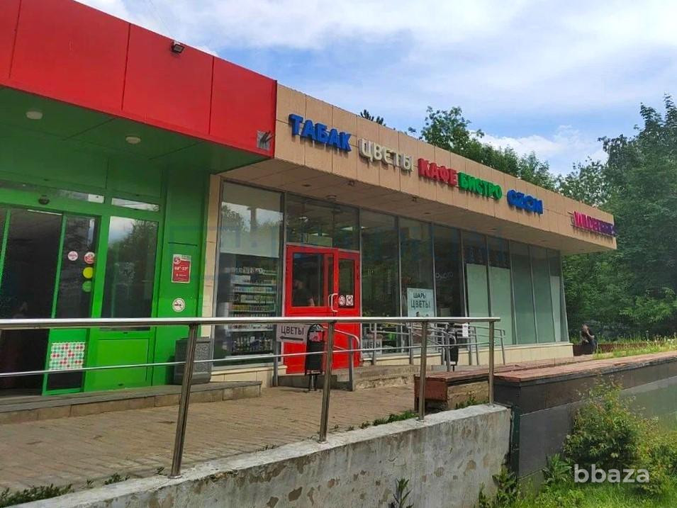 Продается торговое помещение 484 м² Москва - изображение 3