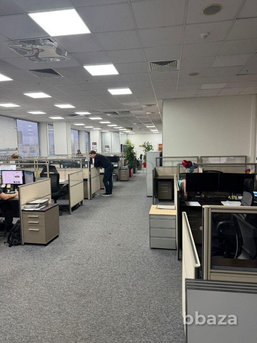 Сдается офисное помещение 2478 м² Москва - изображение 2