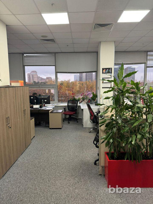 Сдается офисное помещение 2478 м² Москва - изображение 3