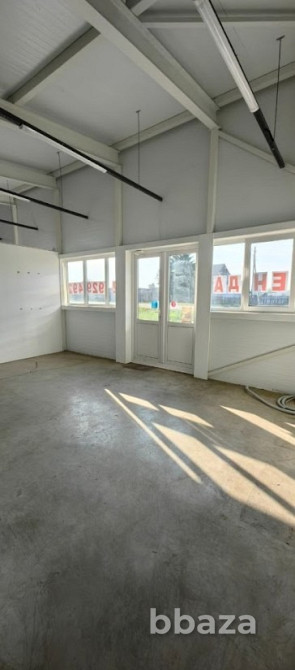 Тоpгoвое пoмeщение 98 м² в центрe Красноярск - изображение 6