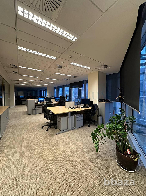 Сдается офисное помещение 886 м² Москва - изображение 6