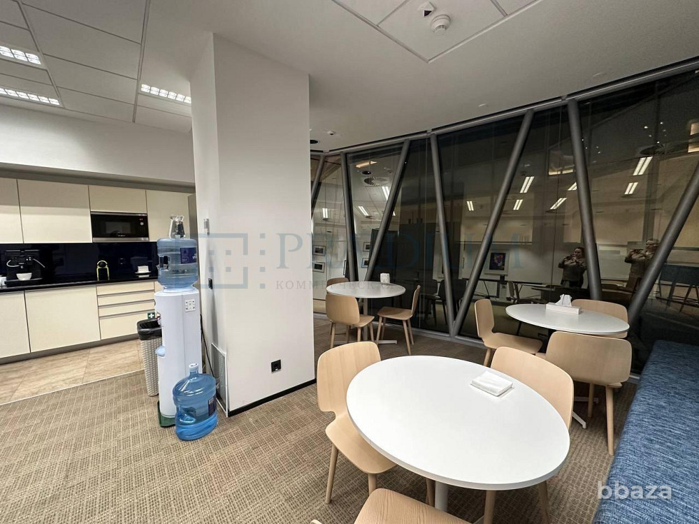 Сдается офисное помещение 886 м² Москва - изображение 4